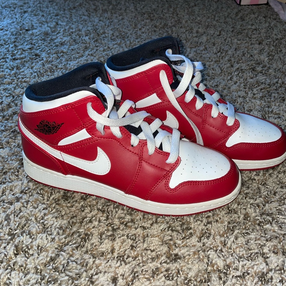 AIR JORDAN MID 1 BG